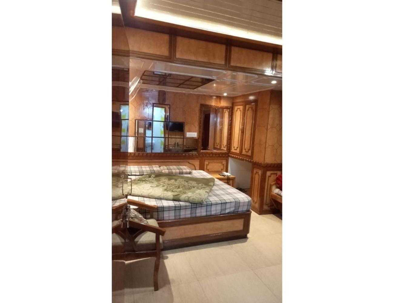 Hotel Doegar, Shimla Eksteriør bilde