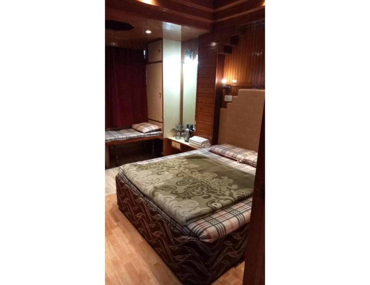 Hotel Doegar, Shimla Eksteriør bilde